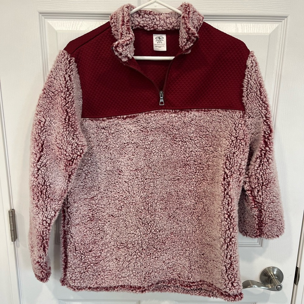 Womens fuzzy 1/4 zip sweatshirt